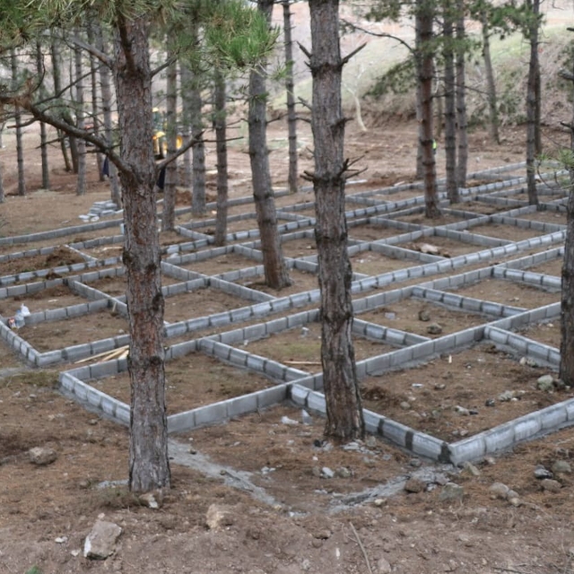 Gümüşhacıköy Belediyesi yeni mezarlık alanı yapımına başladı