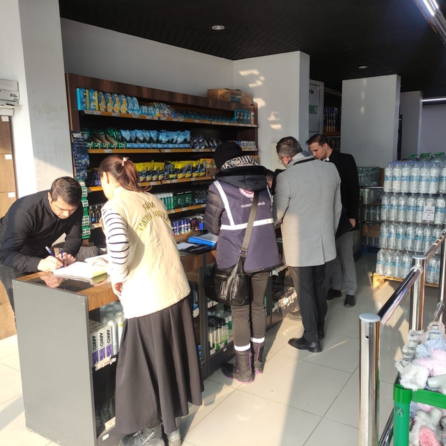 Ağrı'da iş yerlerinde "fahiş fiyat" denetimi yapıldı