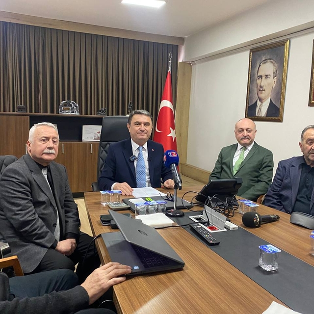 Zonguldak Belediye Başkanı Erdem, basın mensuplarıyla buluştu