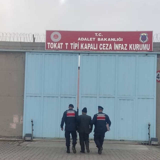 Tokat'ta hakkında 21 yıl 3 ay kesinleşmiş hapis cezası olan firari yakaland...