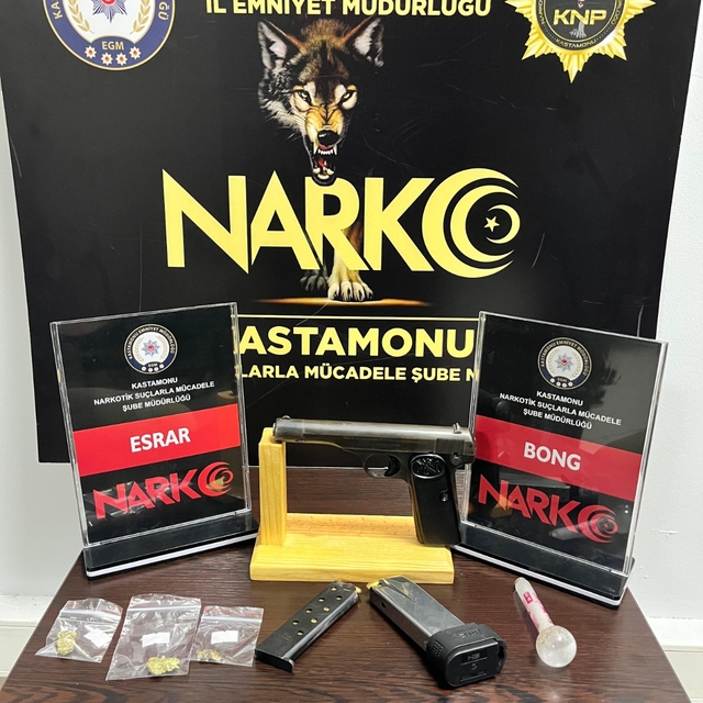 Kastamonu'da uyuşturucu operasyonunda 4 zanlı yakalandı