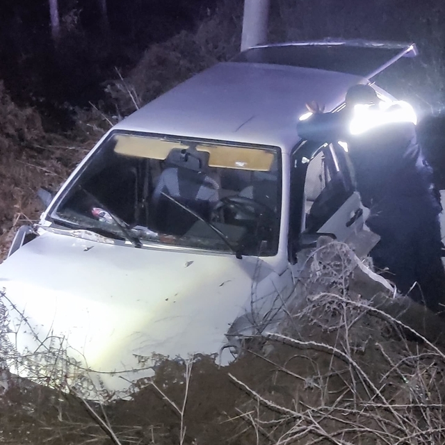 Düzce'de şarampole devrilen otomobilin sürücüsü ağır yaralandı