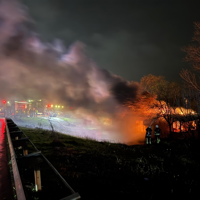 Kocaeli'de tek katlı müstakil evde çıkan yangın söndürüldü