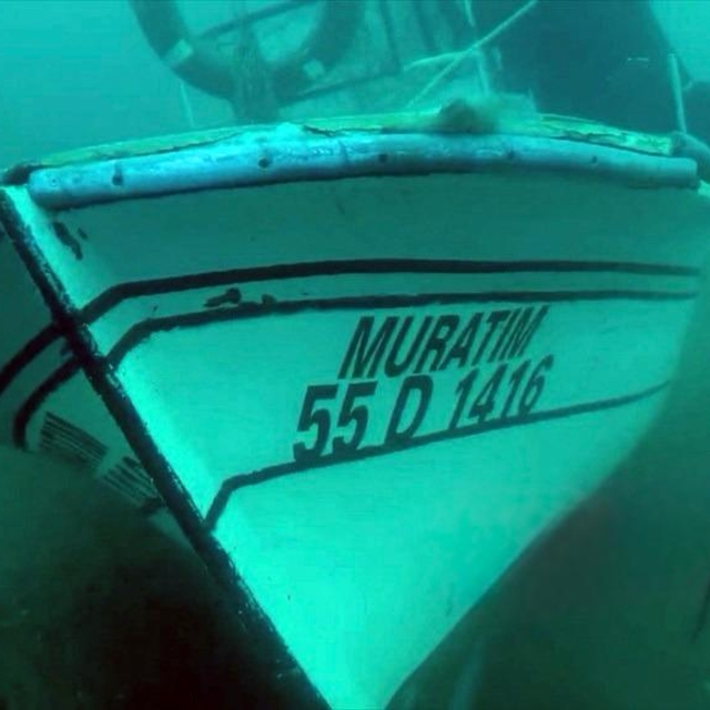 Denizde kaydolan 2 balıkçıdan 1'inin cansız bedeni bulundu