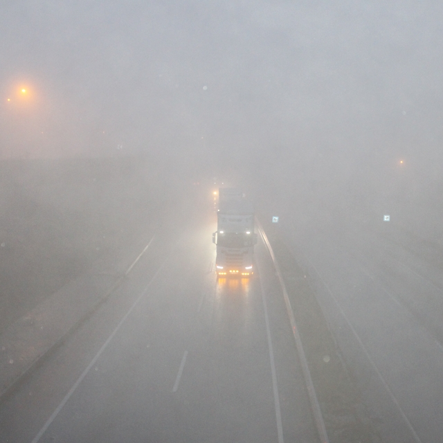 D-100 kara yolu Kastamonu kesiminde tır devrildi