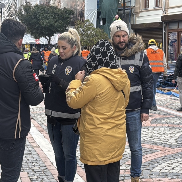 Edirne'de polisten yılbaşı öncesi "huzur uygulaması"