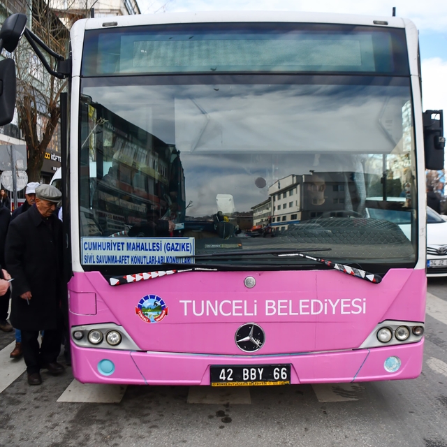 Konya'dan Tunceli'ye gönderilen 2 otobüs hizmete başladı
