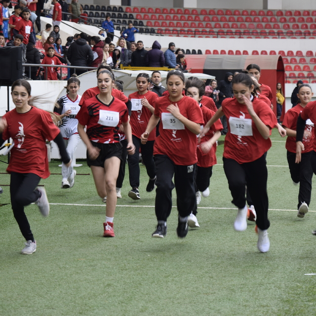 Manisa'da 89. Büyük Atatürk Koşusu yapıldı