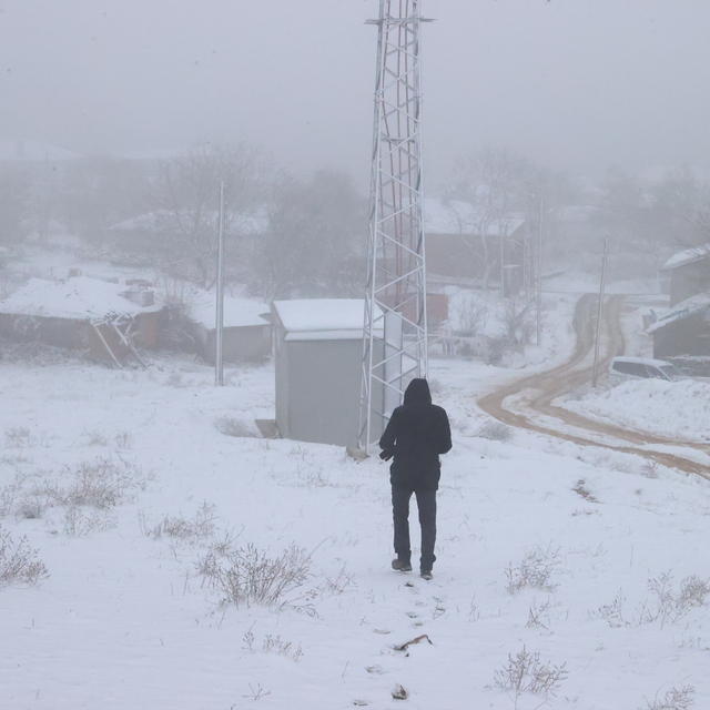 Edirne'nin yüksek kesimlerinde kar etkili oluyor
