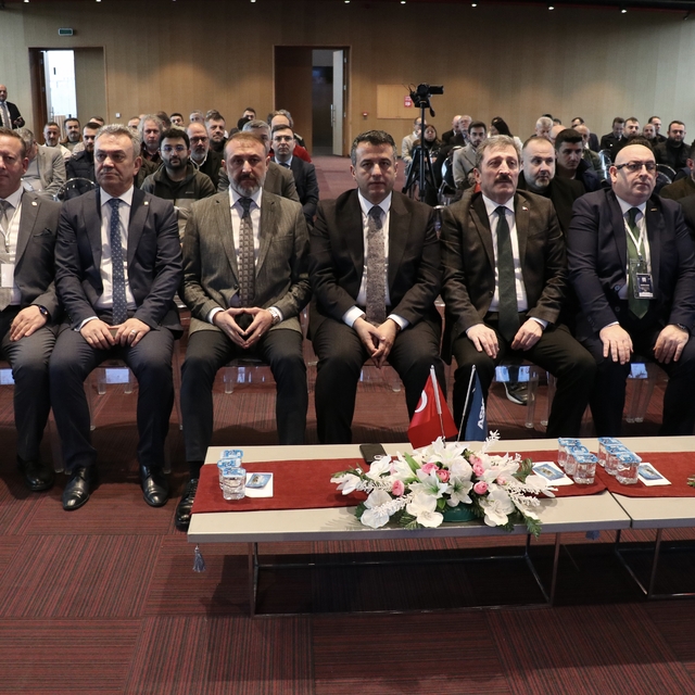 Samsun'da "Makine ve Otomotiv Yan Sanayi Kümelenme Çalıştayı" düzenlendi