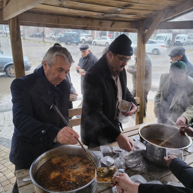 İhsangazi'nin kurucu belediye başkanı anıldı