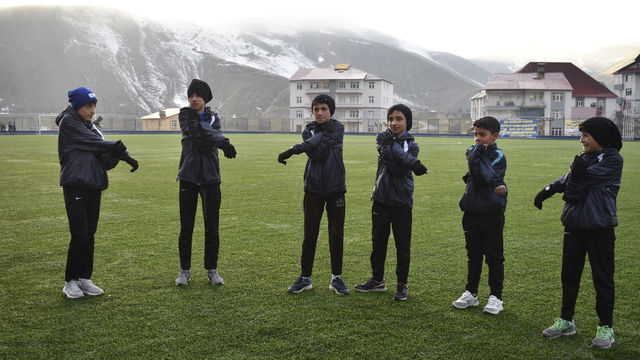 Bitlisli atletler, Atletizm Türkiye Şampiyonası'ndan madalyaya dönmek için ter döküyor
