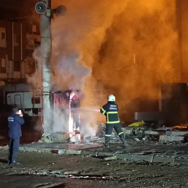 Hatay'da trafoda çıkan yangın söndürüldü