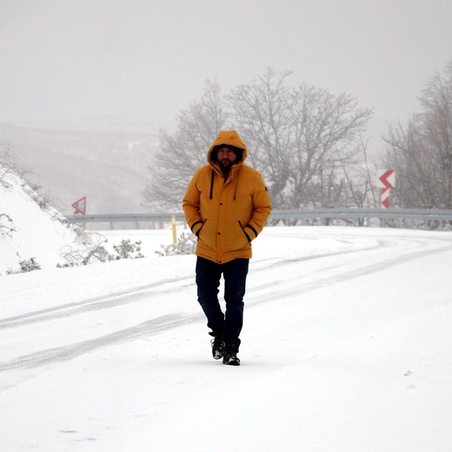 Tekirdağ'ın yüksek kesimleri beyaza büründü
