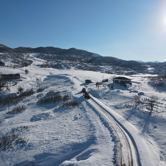 Tunceli'de kar nedeniyle 222 köy yolu ulaşıma kapandı