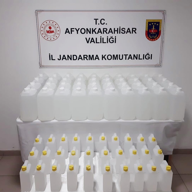 Afyonkarahisar'da 230 litre etil alkol ele geçirildi
