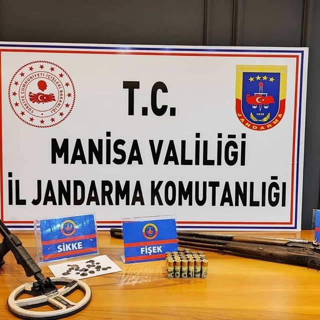 Manisa'da 23 adet sikke ele geçirildi