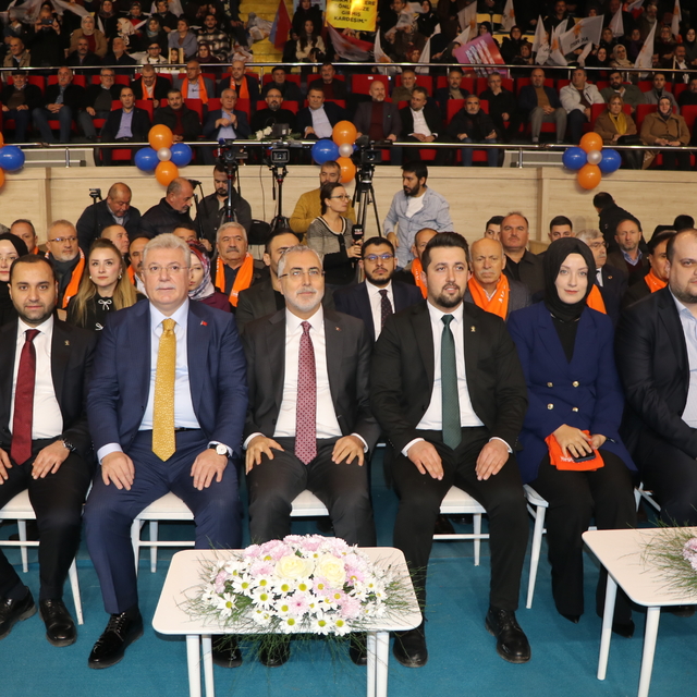 Bakan Işıkhan, AK Parti Çankırı Gençlik Kolları Kongresi'nde konuştu: