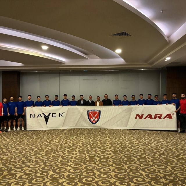 Türkiye Hokey Federasyonu ile Navek şirketi arasında sponsorluk anlaşması i...