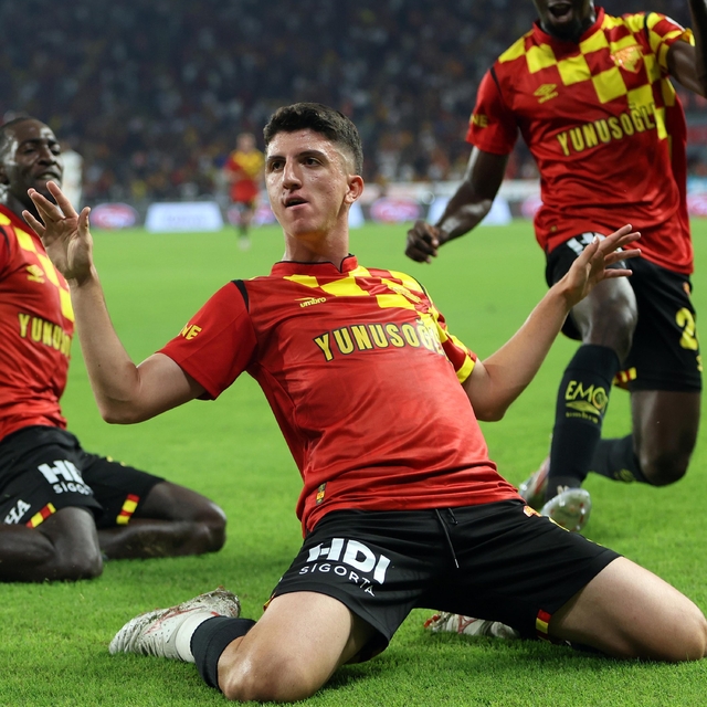 Göztepe'ye 4 müjde