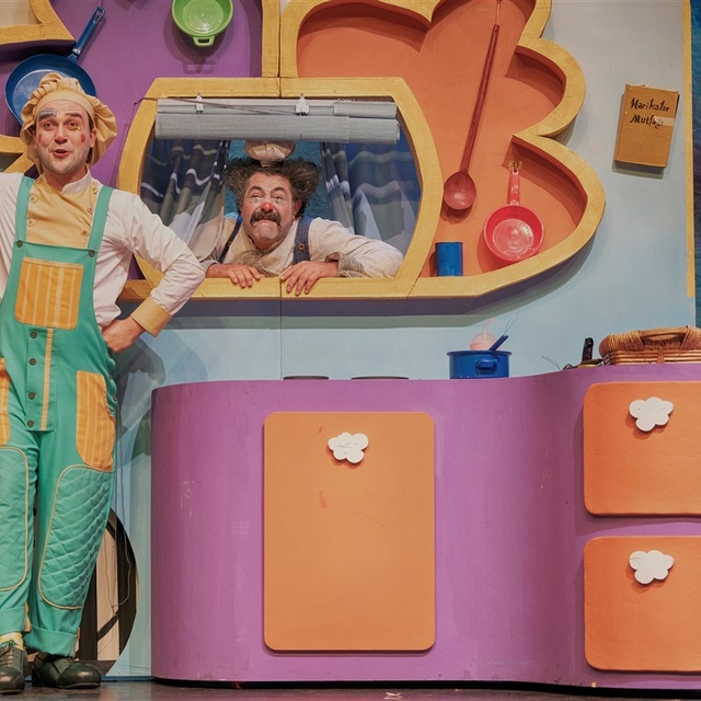 Edirne Devlet Tiyatrosunda ocak ayında iki oyun sahnelenecek