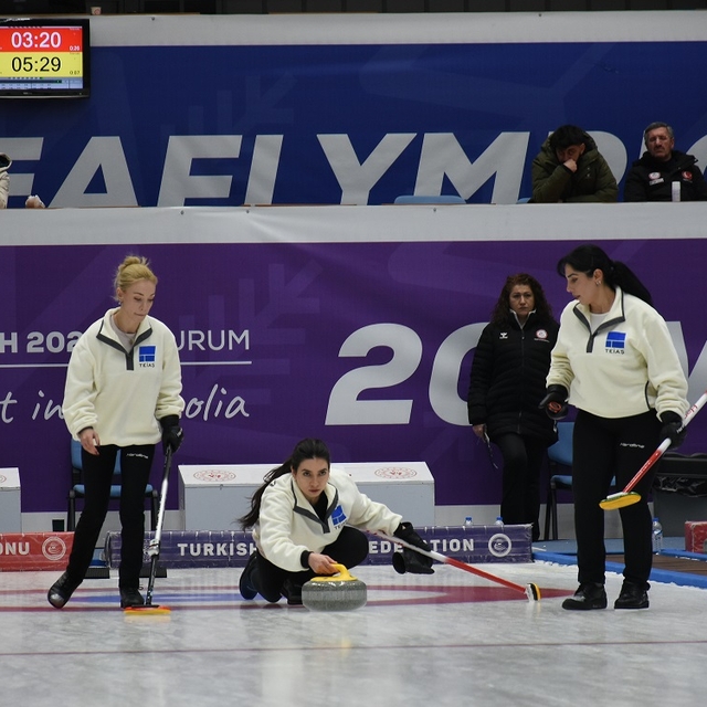 Curling Süper Lig müsabakaları Erzurum'da tamamlandı
