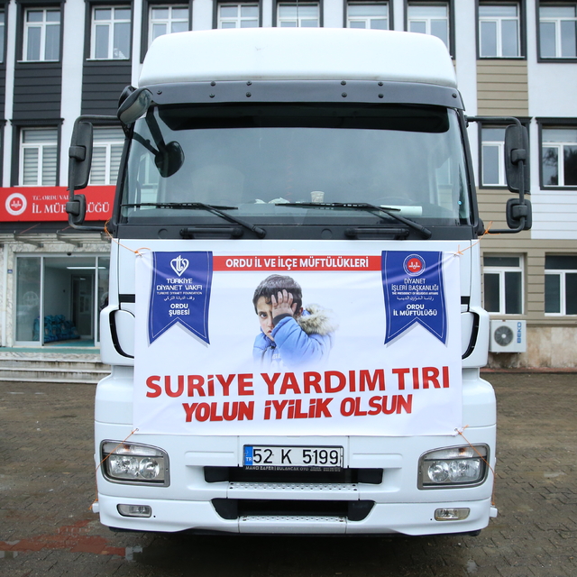 Ordu'dan Suriye'ye 4 yardım tırı gönderildi