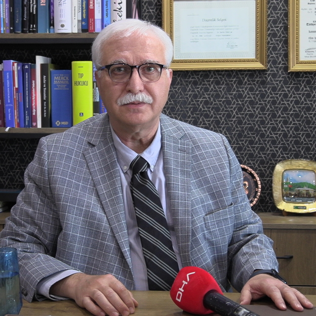 Prof. Dr. Özlü: 2025'e sigarasız hayat ile başlamayı planlayın