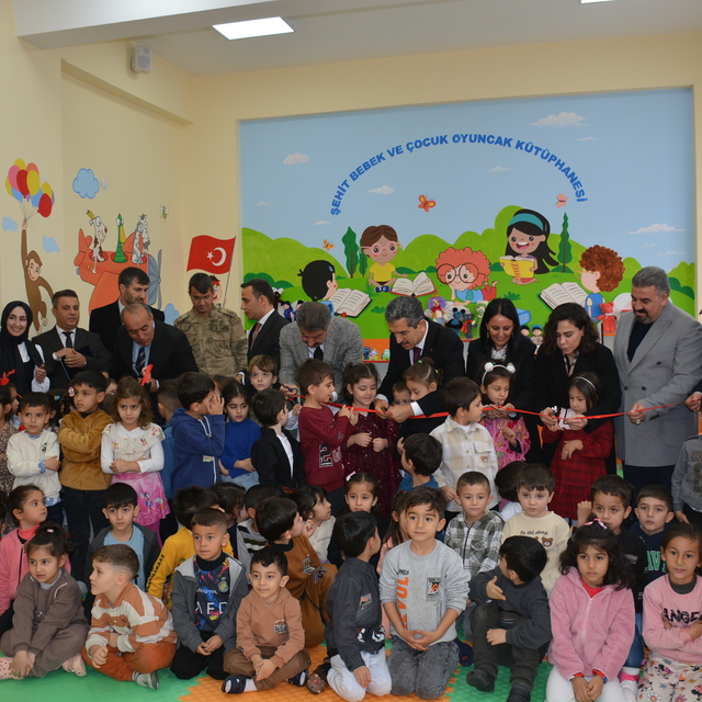 Şırnak'ta şehit bebek ve çocuklar anısına kütüphane kuruldu
