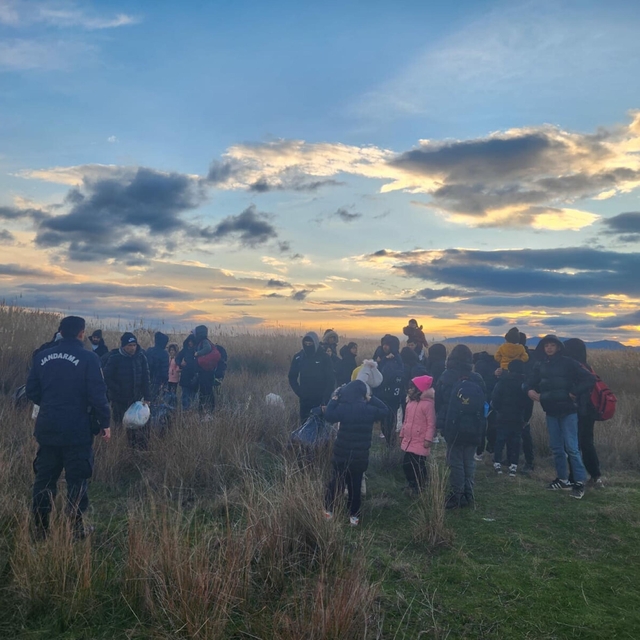 İzmir'de jandarma, 2024'te 22 bin 44 kaçak göçmen yakaladı