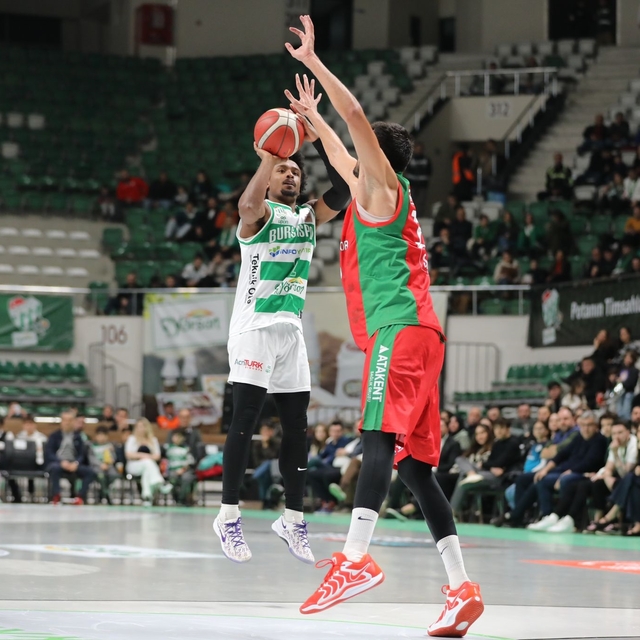 Bursaspor Basketbol- Yalovaspor Basketbol: 104-93