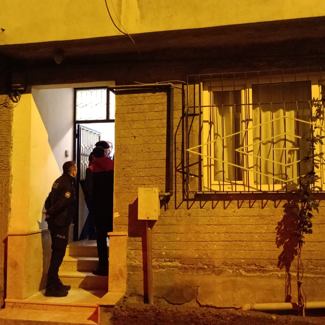 Bursa'da polis ekipleriyle çatışmaya giren kişi vurularak yakalandı