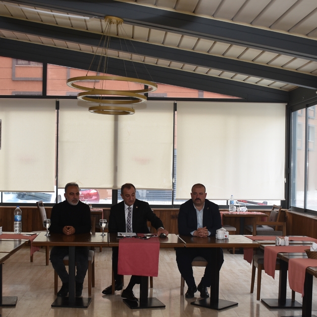 MHP Milletvekili Küçük, basın toplantısı düzenledi