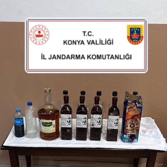 Konya'da 17 litre kaçak alkol ele geçirildi