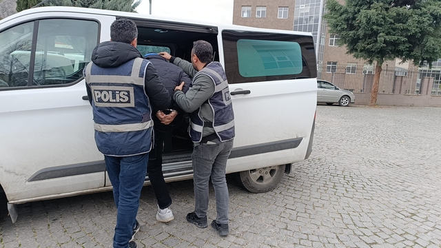 Amasya'da motosiklet çaldıkları iddiasıyla 2 zanlı yakalandı