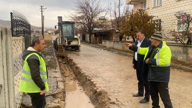 Kovancılar Belediye Başkanı Gök, altyapı çalışmalarını inceledi