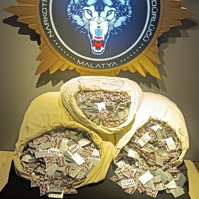 Malatya'da uyuşturucu operasyonunda yakalanan 6 zanlıdan 5'i tutuklandı