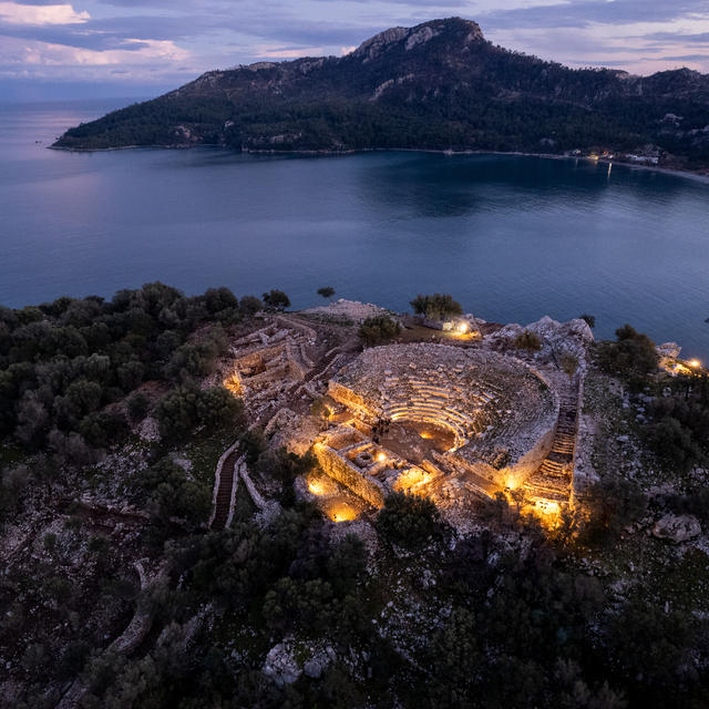 Amos Antik Kenti'nde aydınlatma çalışmaları tamamlandı