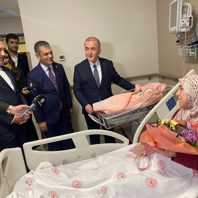 Elazığ'da, yeni yılda 6 çocuk dünyaya geldi