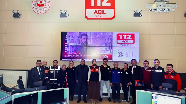 Afyonkarahisar Valisi Yiğitbaşı, 112 Acil Çağrı Merkezi Müdürlüğünü ziyaret etti