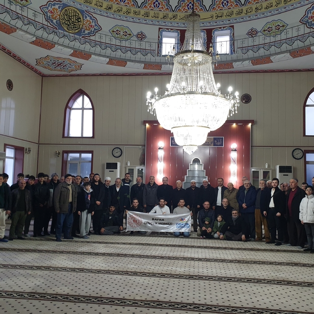 Bafra Gençlik Merkezinden sabah namazı programı