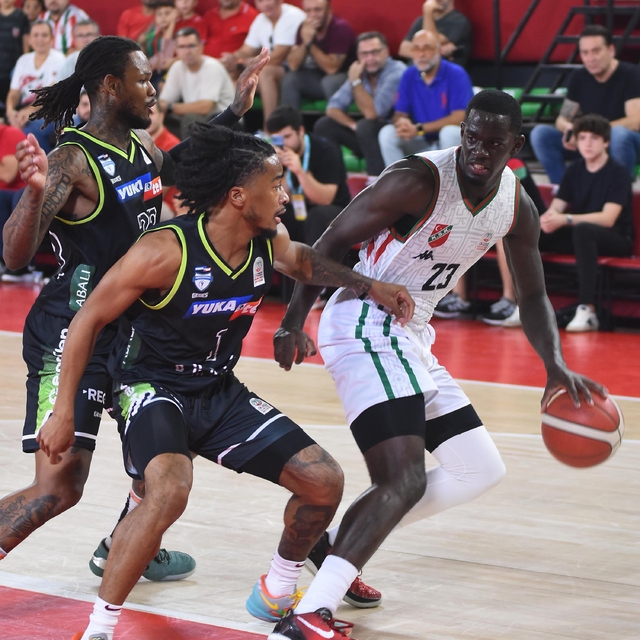 Karşıyaka'da Jefferson da gitti