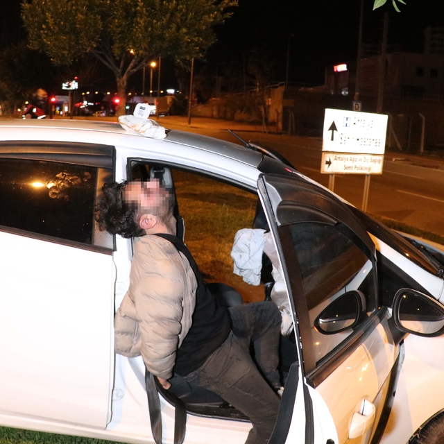 Polisten kaçarken kaza yapan alkollü sürücüye, 5 suçtan 100 bin lira ceza