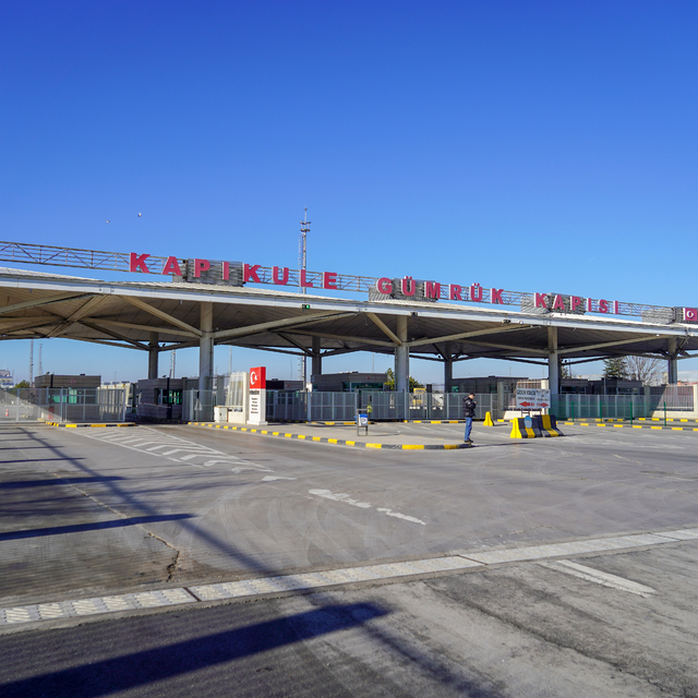 Sınır kapılarında yurt dışı çıkış harcında "dijital" ödeme dönemi başladı