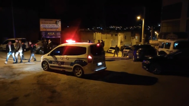 Şanlıurfa'da caddede yürürken uğradığı silahlı saldırıda öldü
