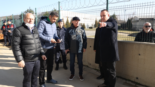 GÜNCELLEME - Kırklareli'nde oyuncak fabrikasında çıkan yangına müdahale sürüyor
