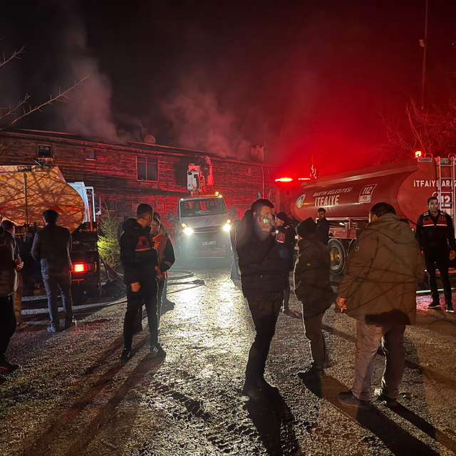 Bartın'da otelde çıkan yangın söndürüldü