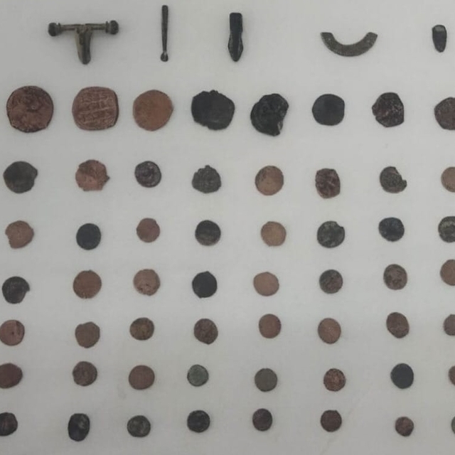 Kırıkkale'de 80 sikke ve 5 obje ele geçirildi