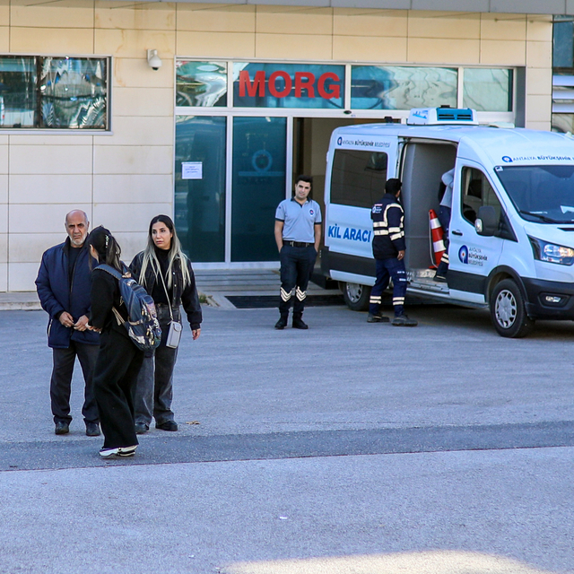 Antalya'da ölen İranlı 3 kardeşin cenazeleri, 50 gün sonra alındı