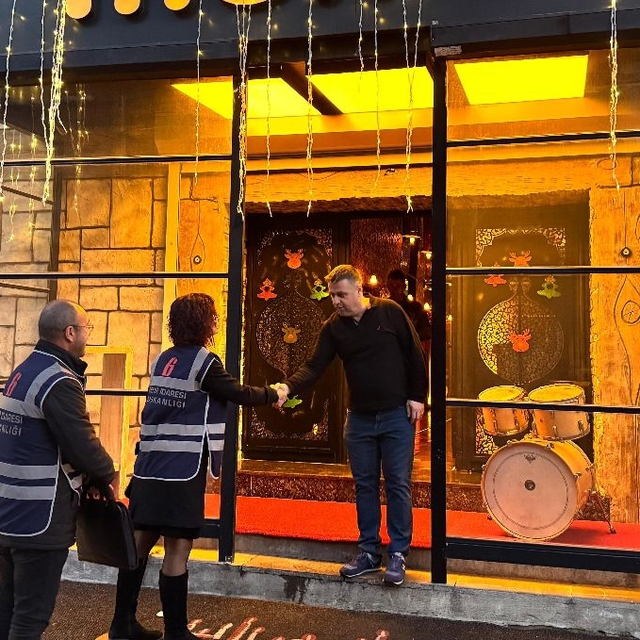 İzmir'de yılbaşı öncesi yoğun vergi denetimi yapıldı